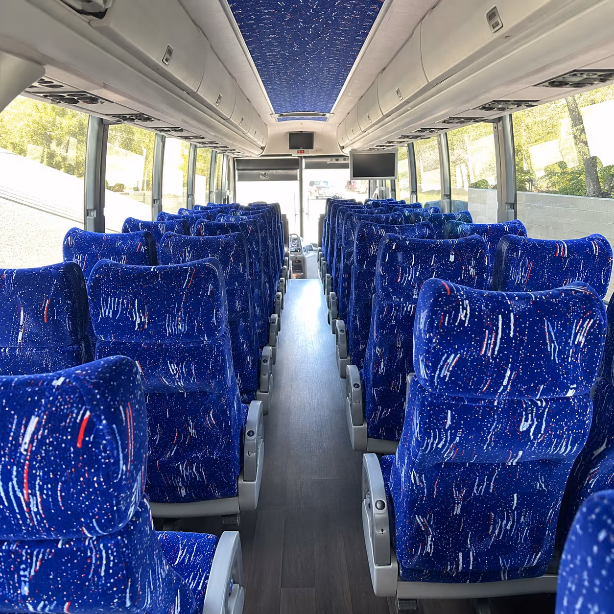 Rent a Bus to Westchester County Airport