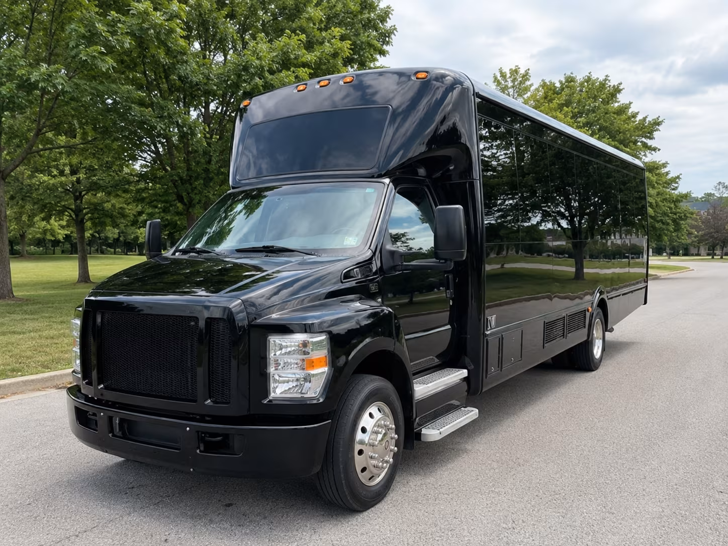 50 Passenger Party Bus Exterior