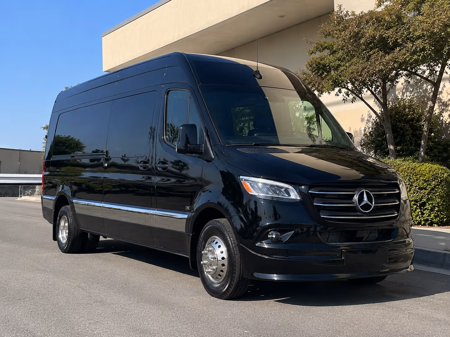Danbury Wedding Transportation & Shuttle Service
