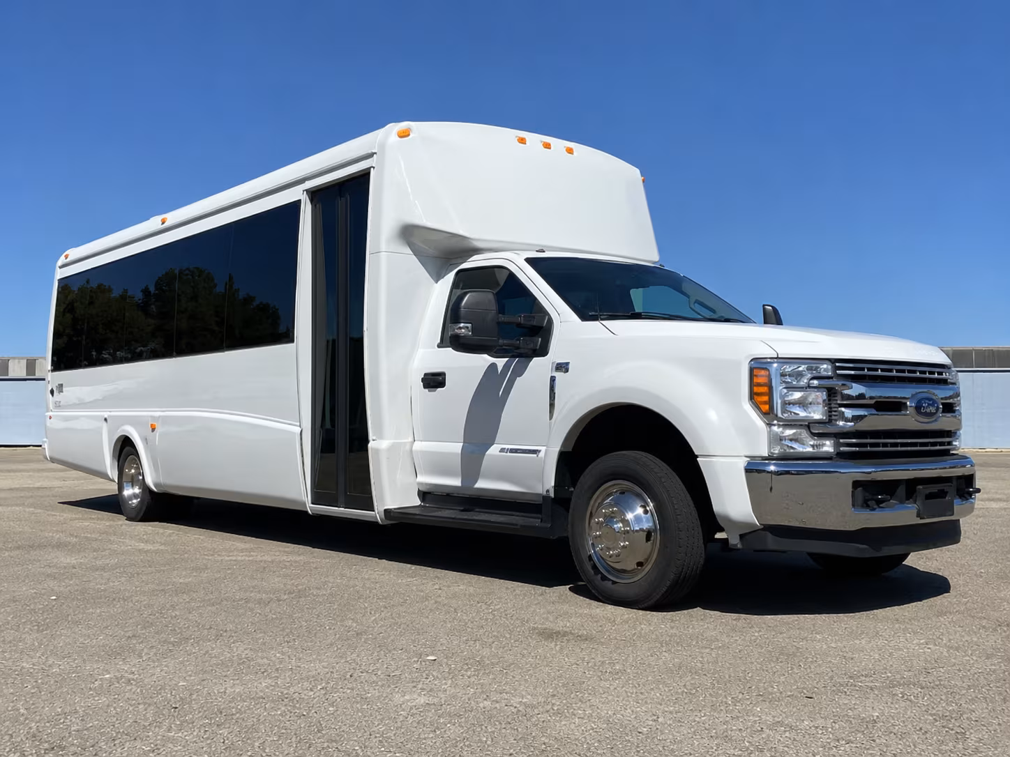 Mount Vernon School Event & Field Trip Transportation
