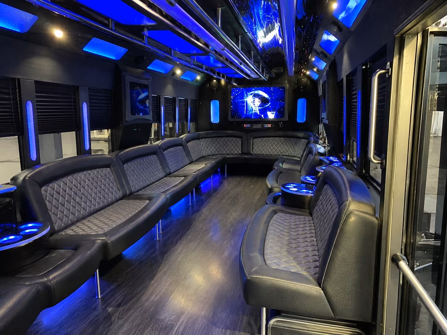 Mount Vernon Winery Tour & Pub Crawl Transportation