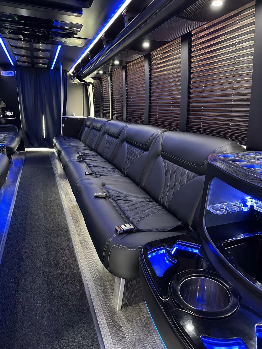 Stamford Winery Tour & Pub Crawl Transportation party bus exterior