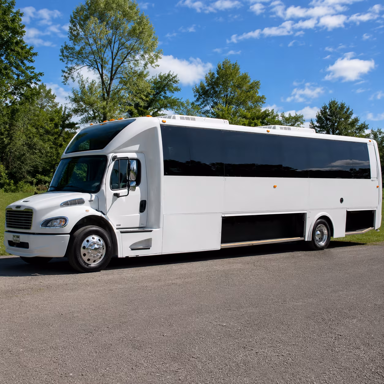 White Plains Birthday, Sweet 16, & Quinceañera Party Bus Rentals