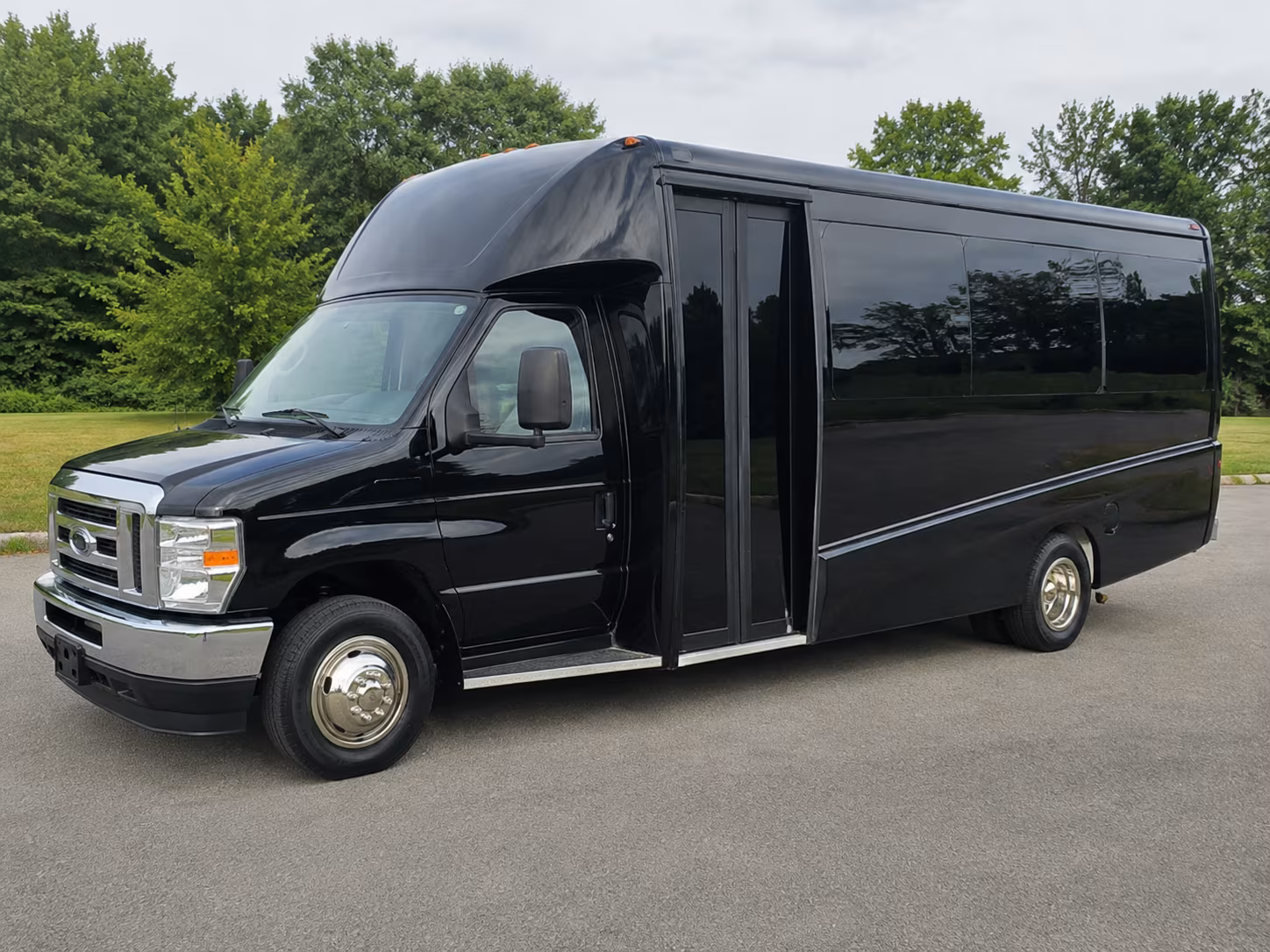 Yonkers Wedding Transportation & Shuttle Service